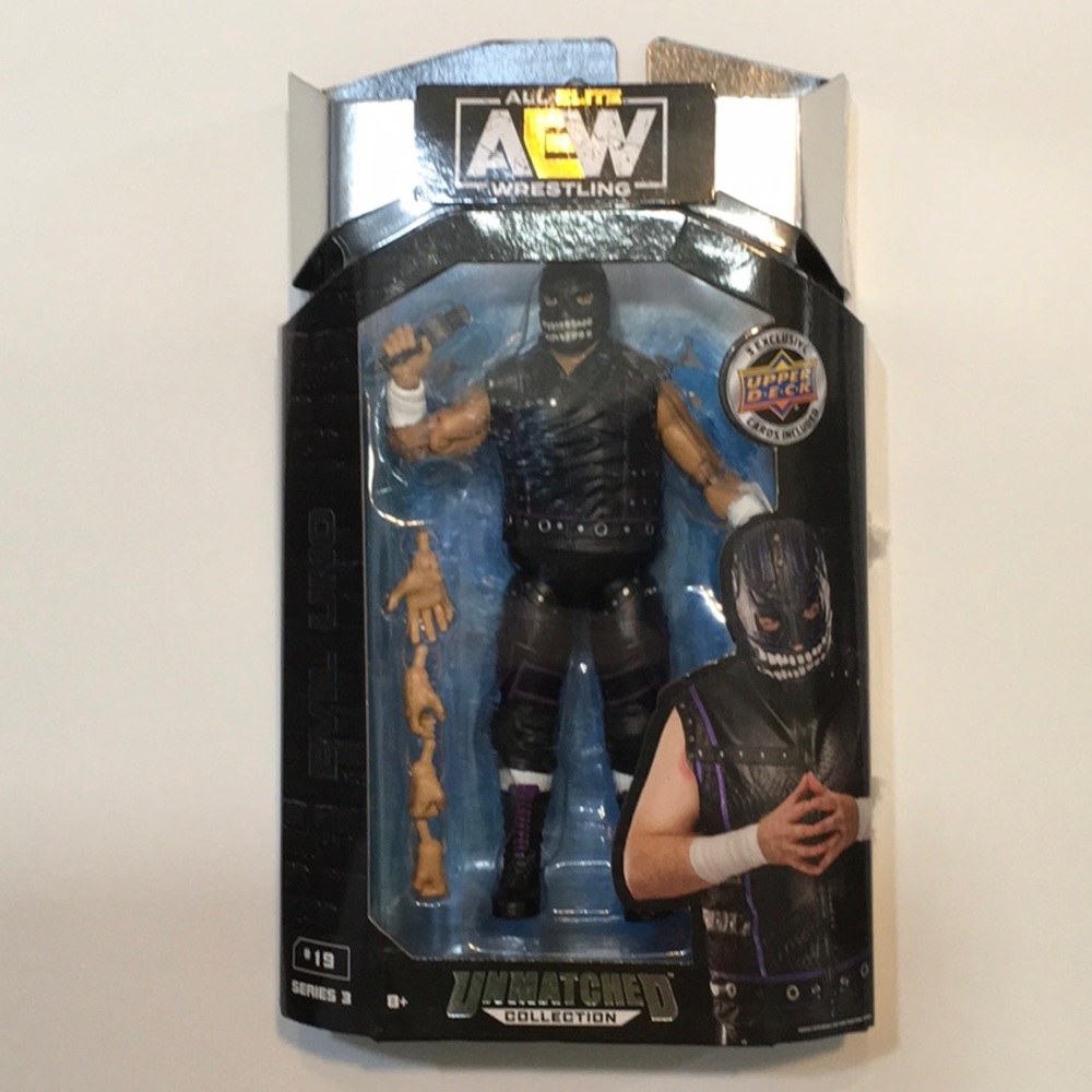 Evil Uno AEW Unmatched Series 3 Wrestling Action Figure. Box Damage. No Cards.